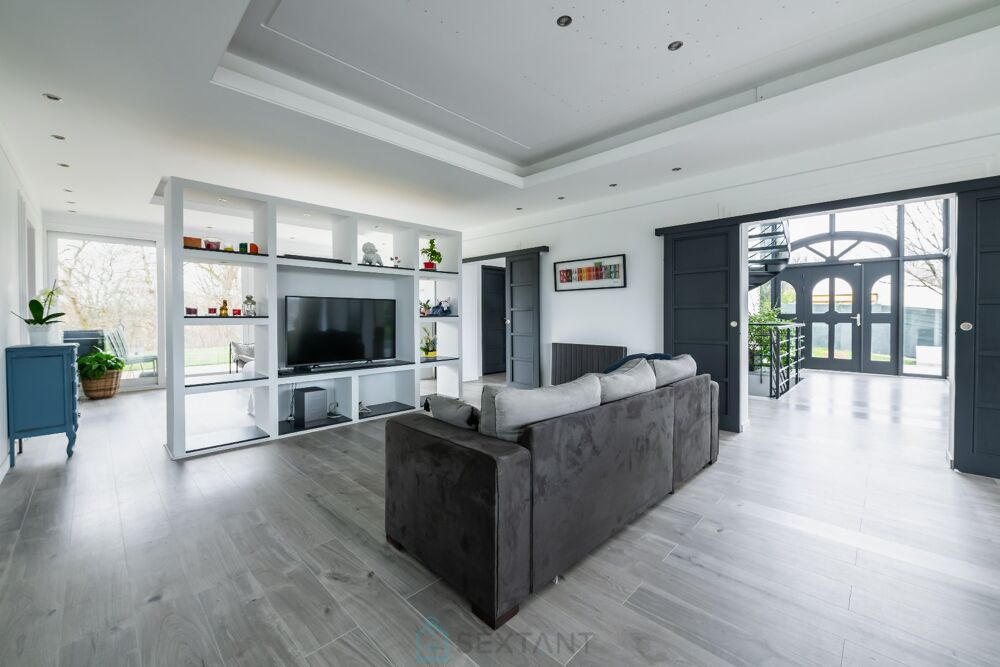 à vendre  Villa Fontainebleau (77300)