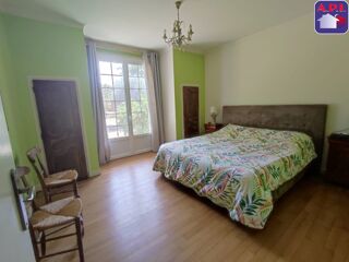  Villa à vendre 9 pièces 297 m²
