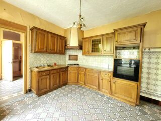  Villa � vendre 10 pi�ces 238 m�