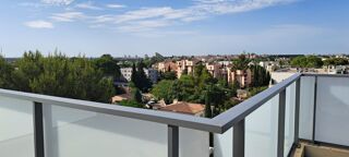  Appartement à louer 4 pièces 116 m²