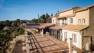  Maison � vendre 8 pi�ces 222 m�