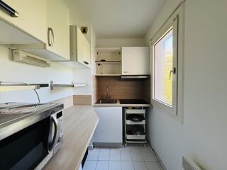  Appartement à louer 2 pièces 33 m²