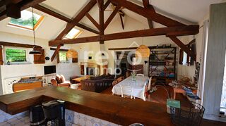  Maison  vendre 8 pices 232 m