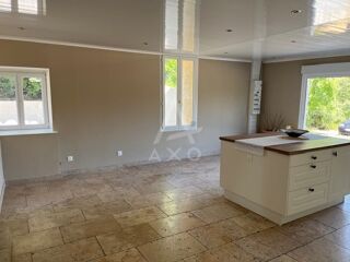  Maison � vendre 6 pi�ces 220 m�