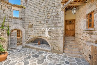  Villa à vendre 12 pièces 402 m²