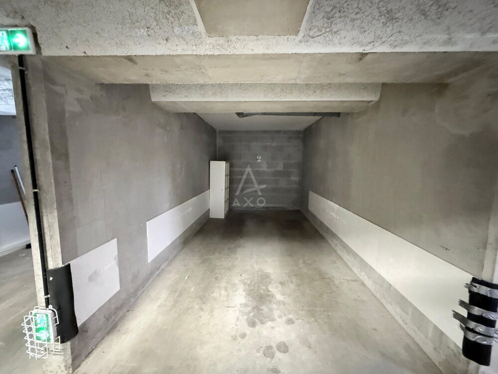 Vente Parking/Garage Parking intérieur Angers