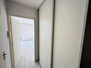  Appartement à louer 1 pièce 29 m²