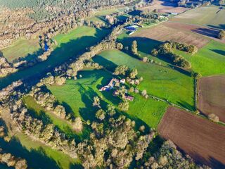  Maison � vendre 15 + pi�ces 760 m�