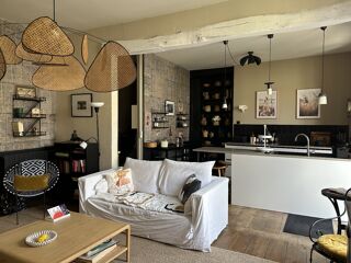  Maison � vendre 8 pi�ces 215 m�