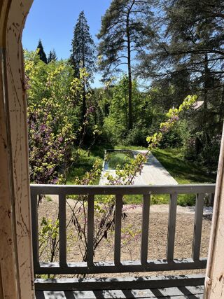 Maison à vendre 15 + pièces 527 m²
