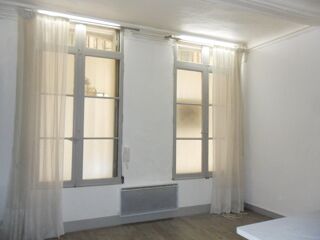  Appartement à louer 2 pièces 29 m²