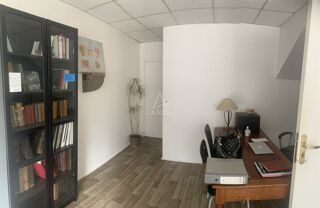  Immeuble � vendre 130 m�