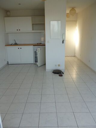  Appartement à louer 1 pièce 22 m² Montpellier