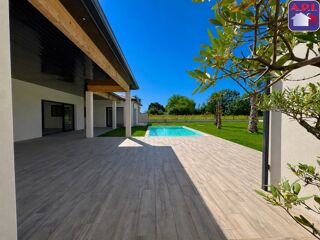  Villa à vendre 5 pièces 185 m²
