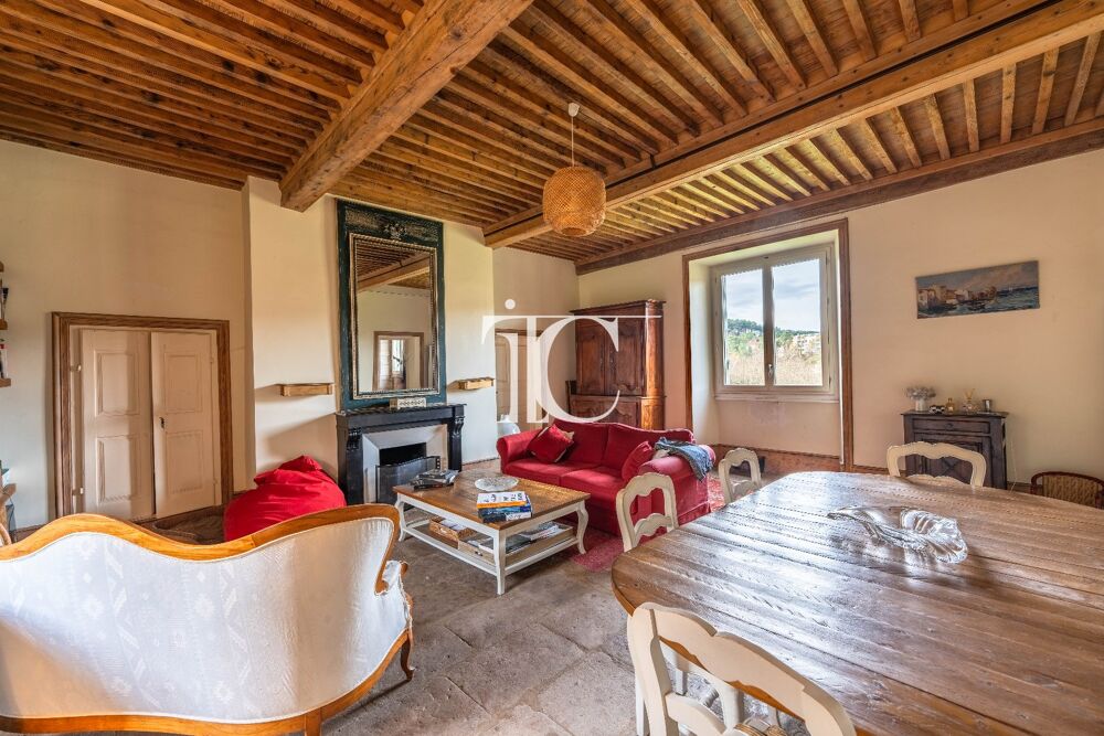 � vendre  Villa Vinezac (07110)