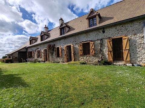   Maison de caract�re Maison - 9 pi�ce(s) - 273 m�