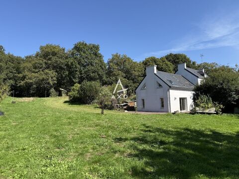   Maison Maison - 9 pi�ce(s) - 210 m�