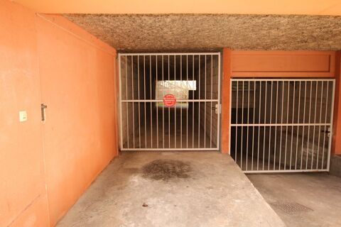  Parking / Garage � louer 