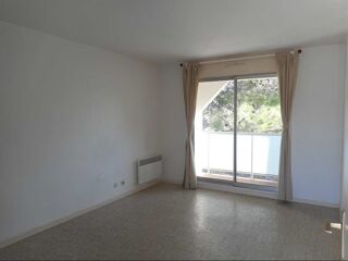 Appartement à louer 2 pièces 32 m²