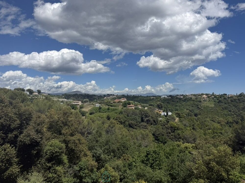 à vendre  Maison Cagnes-sur-Mer (06800)