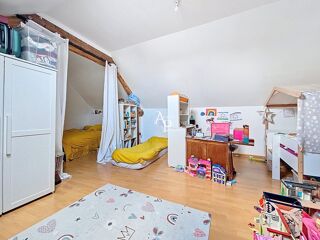  Maison  vendre 7 pices 141 m