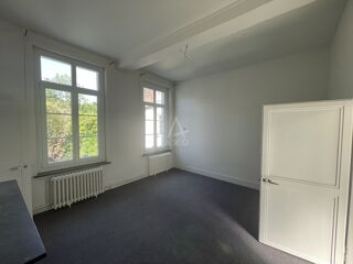  Immeuble à vendre 153 m²
