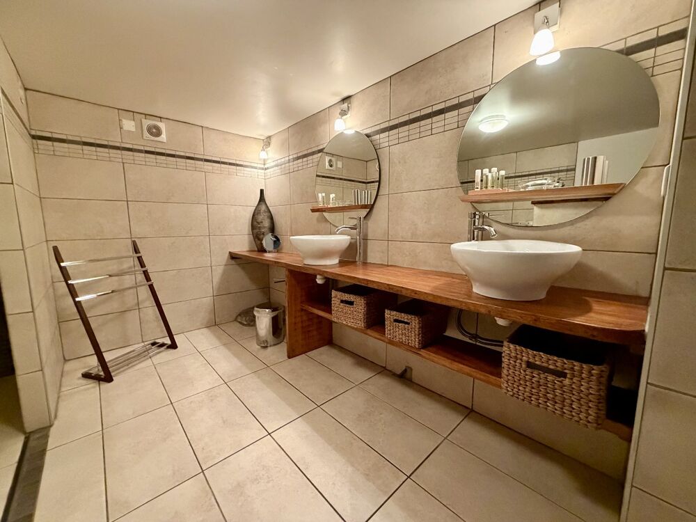 � vendre  Maison Figeac (46100)