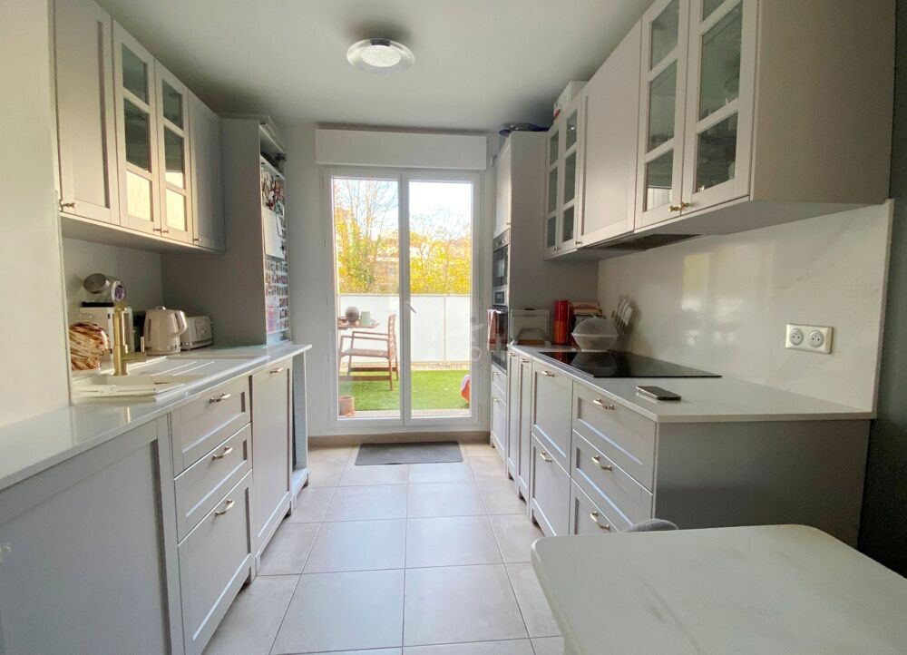� vendre  Appartement Suresnes (92150)