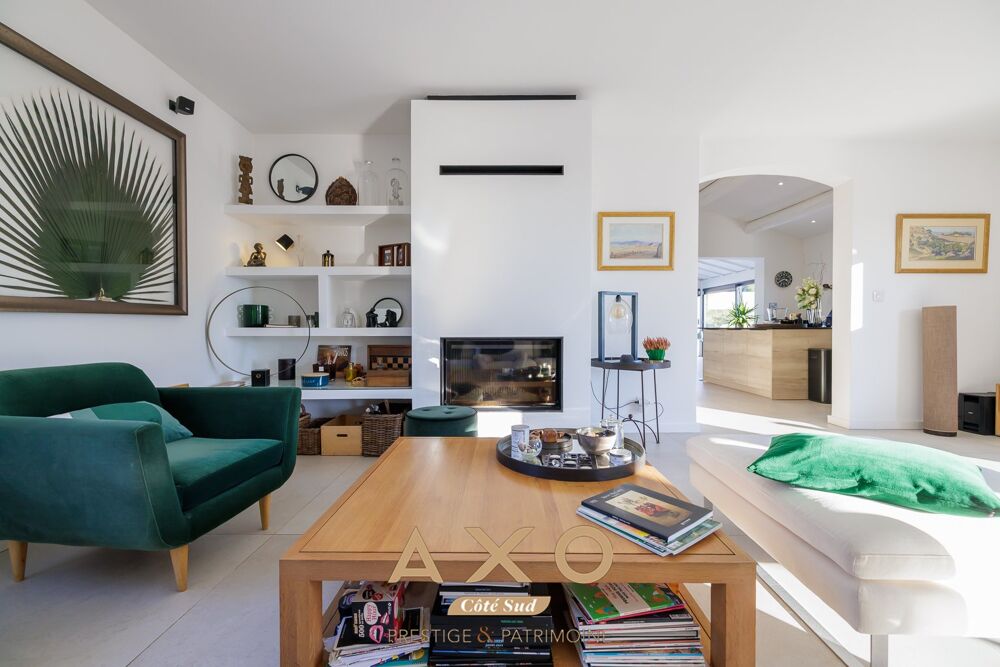 � vendre  Maison �guilles (13510)