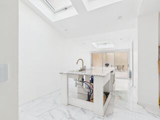  Maison � vendre 4 pi�ces 145 m�