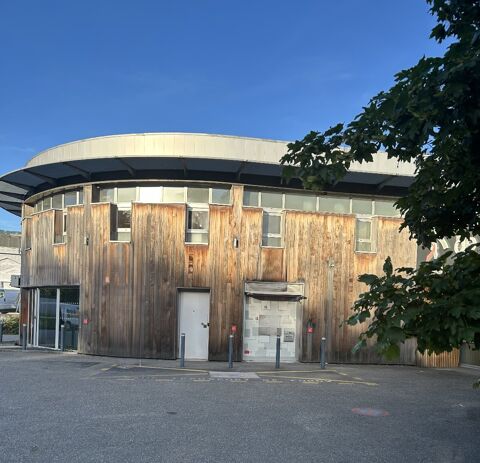 Murs commerciaux 1500000 73490 La ravoire