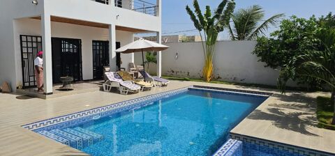  Maison � louer 8 pi�ces 300 m� Saly