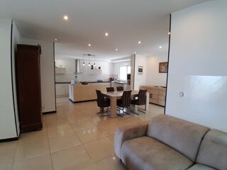  Maison � vendre 5 pi�ces 135 m� Ngaparou