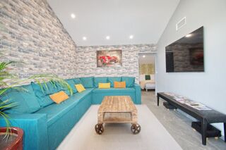  Maison � vendre 12 pi�ces 363 m�