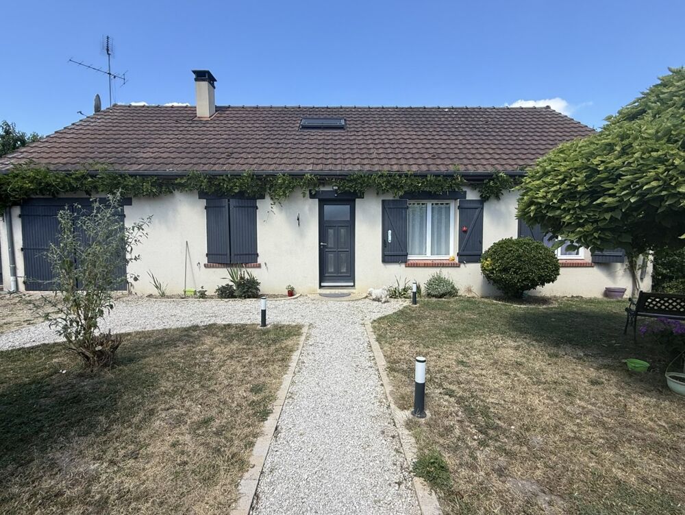 Maison 6 pièces 134 m² · à Vennecy · 134 m² · 282 150 €