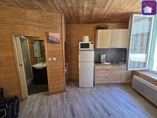  Immeuble à vendre 65 m²