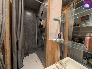  Immeuble à vendre 233 m²