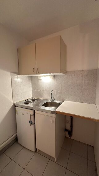 Appartement à louer 1 pièce 21 m²