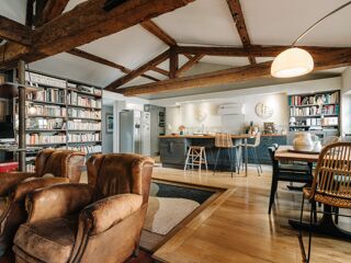  Appartement  vendre 5 pices 274 m