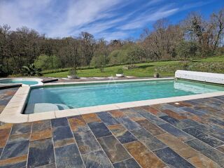  Villa � vendre 10 pi�ces 236 m�