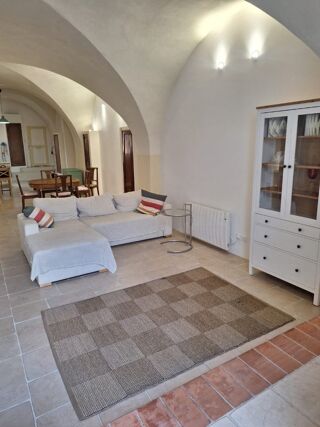  Appartement � louer 2 pi�ces 115 m�