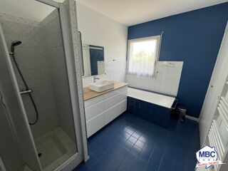  Maison � vendre 7 pi�ces 329 m�