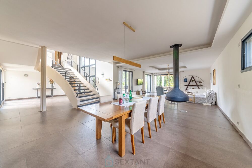 � vendre  Villa Lalbenque (46230)