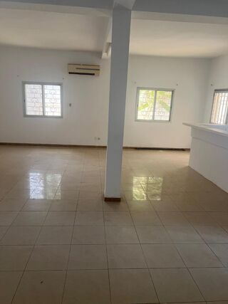  Maison � vendre 5 pi�ces 150 m� Somone escale