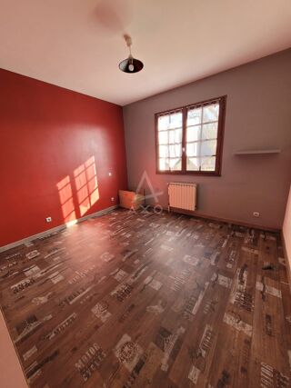  Maison  vendre 8 pices 234 m