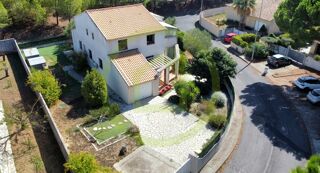  Villa � vendre 8 pi�ces 200 m�