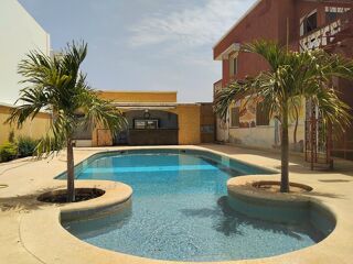  Maison � vendre 10 pi�ces 320 m� Ngaparou