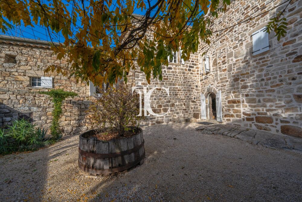 � vendre  Maison Lablach�re (07230)