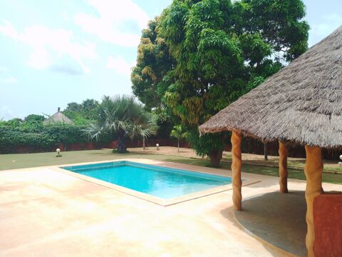  Maison � louer 4 pi�ces 200 m� Saly