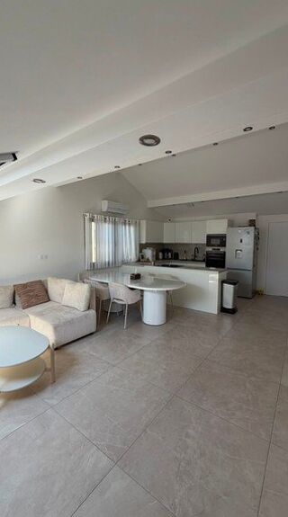  Appartement à louer 3 pièces 70 m²